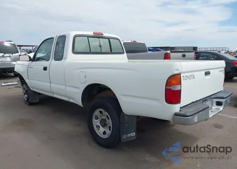 1998 Toyota Tacoma z USA, uszkodzony, nr VIN 4TAWM72N2WZ066825